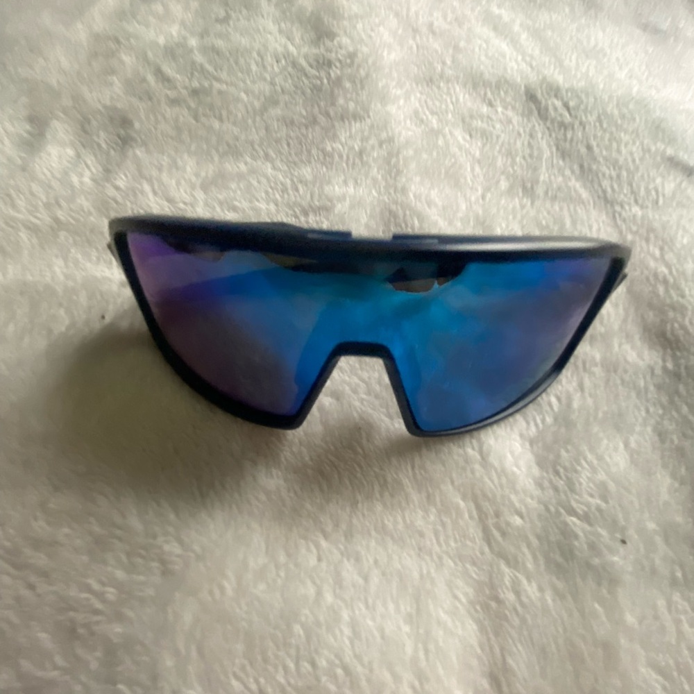 Blue Reflective Sports Sunglasses